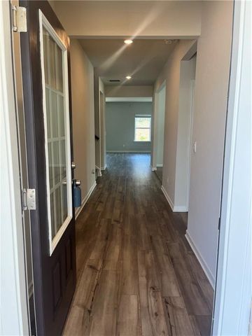 719 sara meadow Road, Loganville, GA 30052