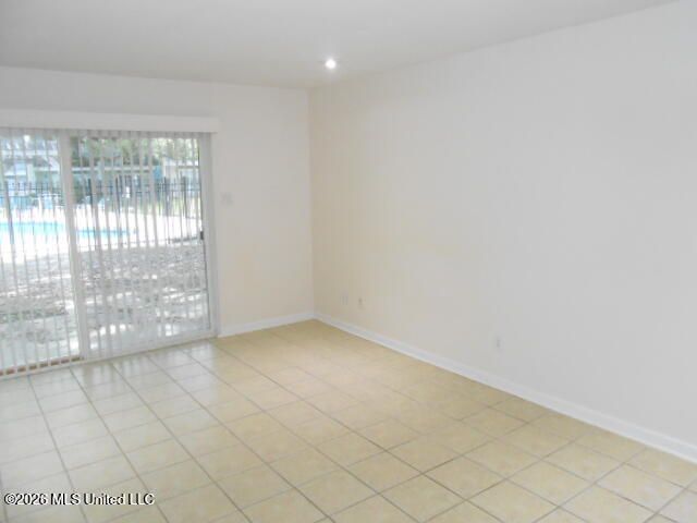 3230 Cumberland Road, 55, Ocean Springs, MS 39564