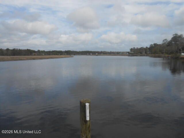 3230 Cumberland Road, 55, Ocean Springs, MS 39564