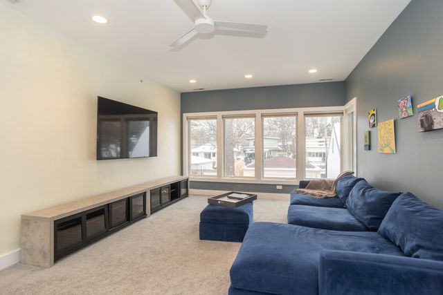 139 Thatcher Avenue, River Forest, IL 60305