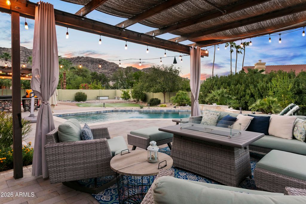 11645 S TUSAYAN Court, Phoenix, AZ 85044 — photo 2