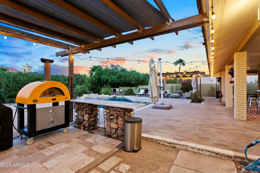 11645 S TUSAYAN Court, Phoenix, AZ 85044 — photo 4