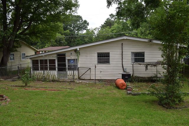 2111 Lamore Drive, Columbus, GA 31907