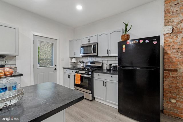 723 W KING ST, Martinsburg, WV 25401