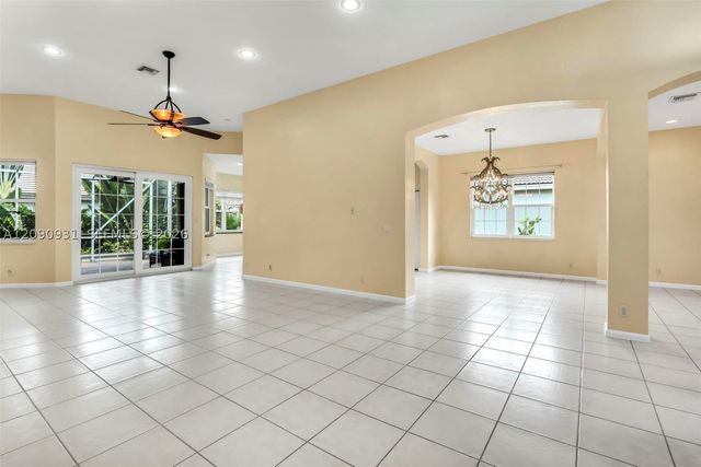 8795 Via Tuscany Dr, Boynton Beach, FL 33472