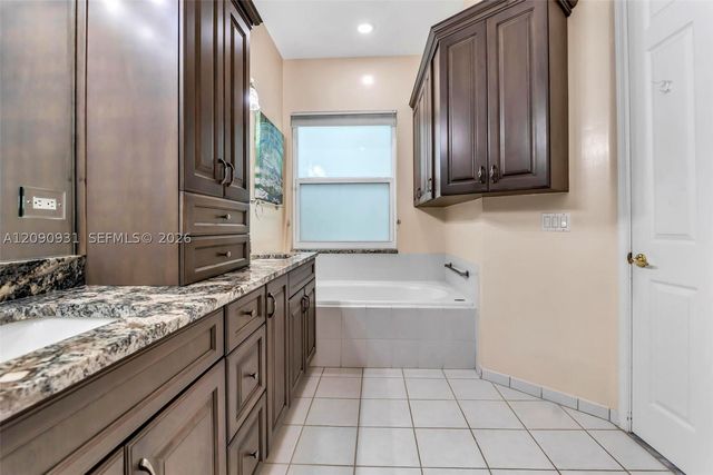 8795 Via Tuscany Dr, Boynton Beach, FL 33472