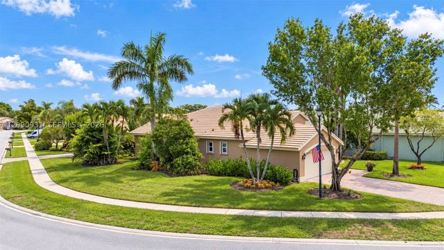8795 Via Tuscany Dr, Boynton Beach, FL 33472