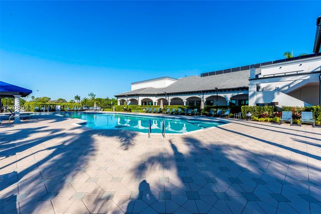 8795 Via Tuscany Dr, Boynton Beach, FL 33472