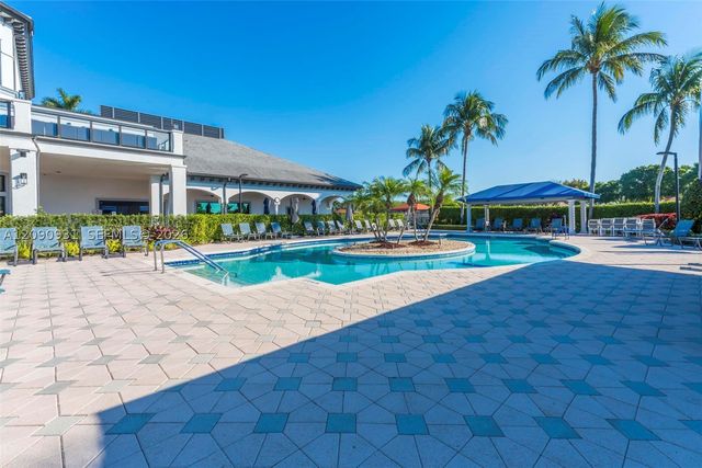 8795 Via Tuscany Dr, Boynton Beach, FL 33472
