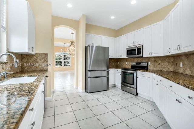 8795 Via Tuscany Dr, Boynton Beach, FL 33472