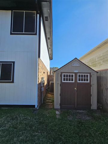 4406 Egret Drive, Seabrook, TX 77586