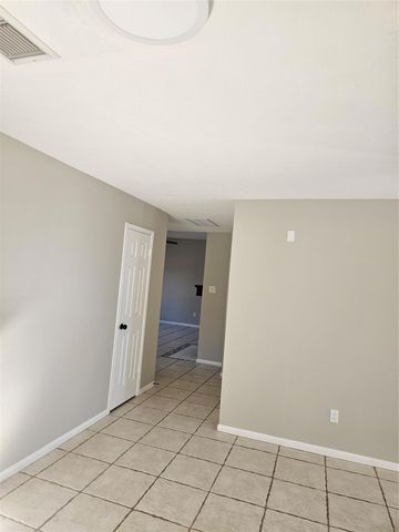 4406 Egret Drive, Seabrook, TX 77586