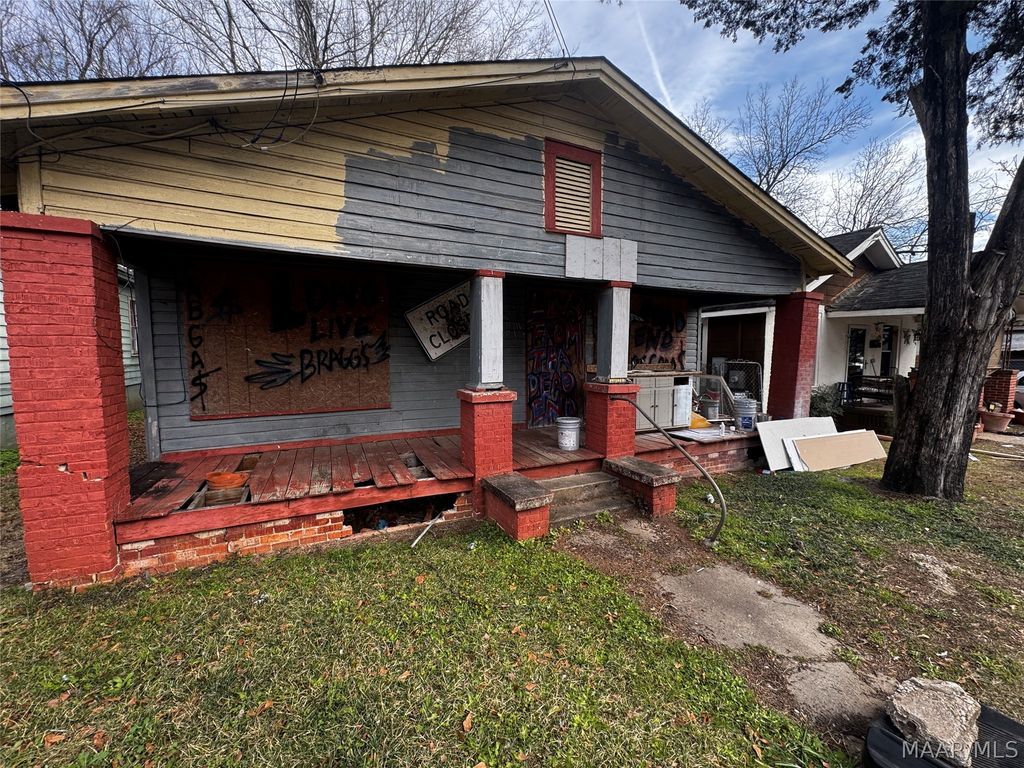 1117 CONGRESS Street, Montgomery, AL 36108