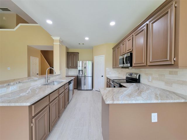 21122 Golden Sycamore Trail, Cypress, TX 77433