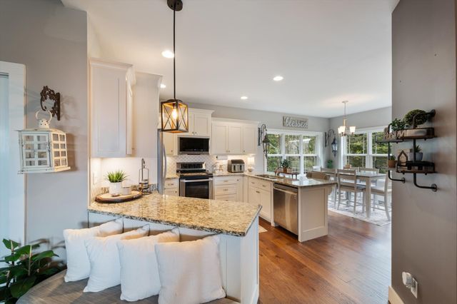 4212 Sheffield Ln, Greenbrier, TN 37073