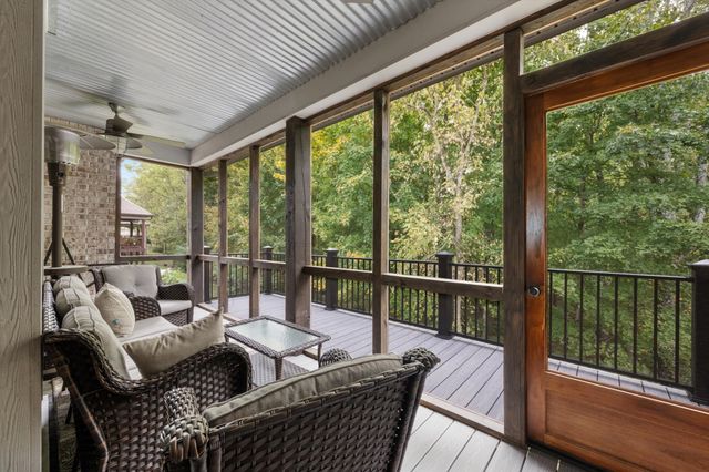 4212 Sheffield Ln, Greenbrier, TN 37073