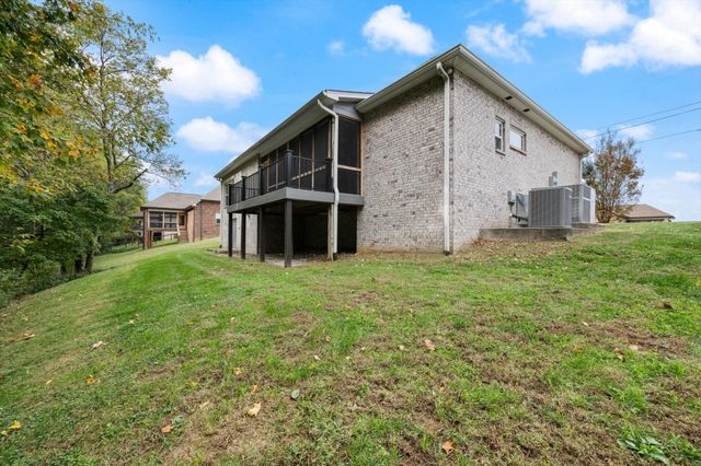 4212 Sheffield Ln, Greenbrier, TN 37073