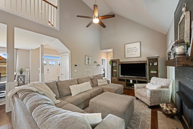 4212 Sheffield Ln, Greenbrier, TN 37073