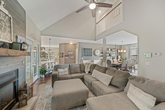 4212 Sheffield Ln, Greenbrier, TN 37073