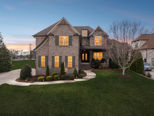 837 Plantation Way, Gallatin, TN 37066