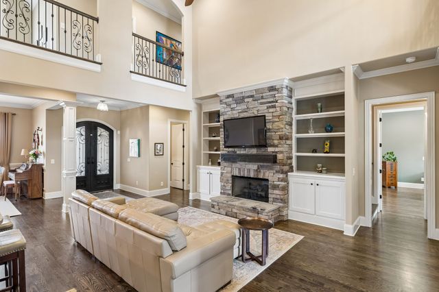 837 Plantation Way, Gallatin, TN 37066