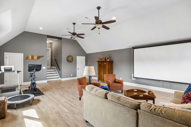 837 Plantation Way, Gallatin, TN 37066