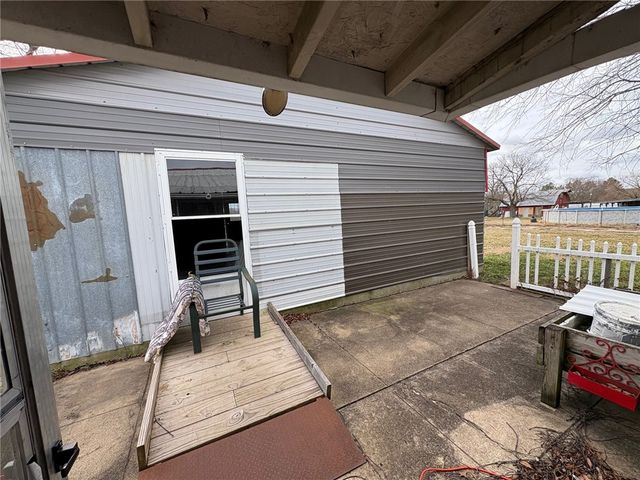 81 Pigeon Lane, Berryville, AR 72616