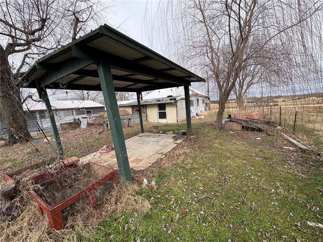 81 Pigeon Lane, Berryville, AR 72616