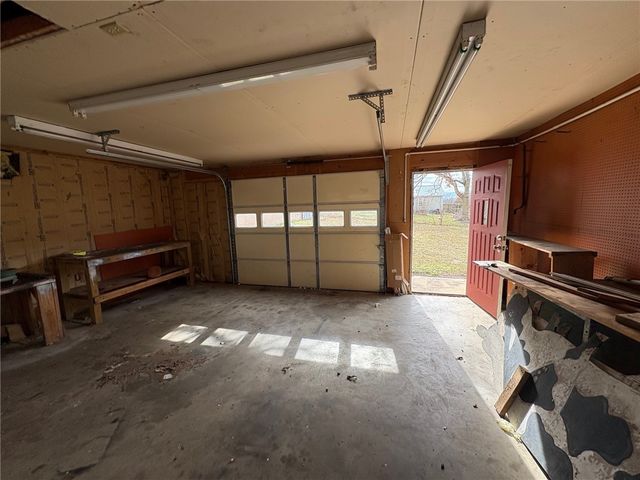 81 Pigeon Lane, Berryville, AR 72616