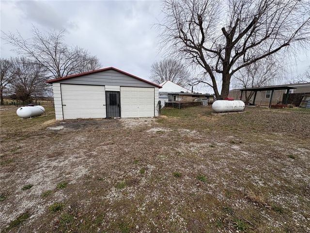 81 Pigeon Lane, Berryville, AR 72616