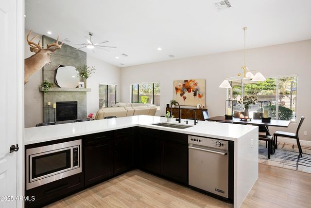 11628 E Starflower Drive, Chandler, AZ 85249