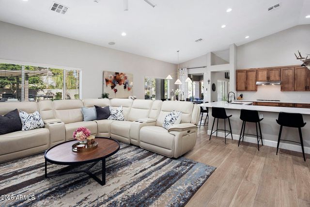 11628 E Starflower Drive, Chandler, AZ 85249