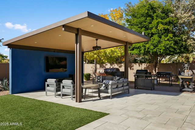 11628 E Starflower Drive, Chandler, AZ 85249