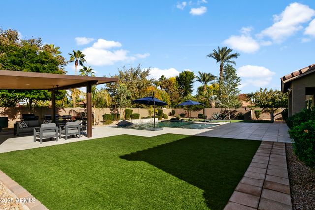 11628 E Starflower Drive, Chandler, AZ 85249