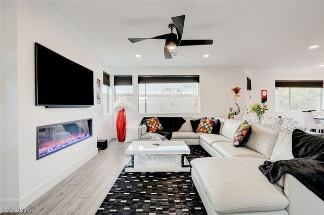 6289 Redstone Hills Drive, Las Vegas, NV 89148