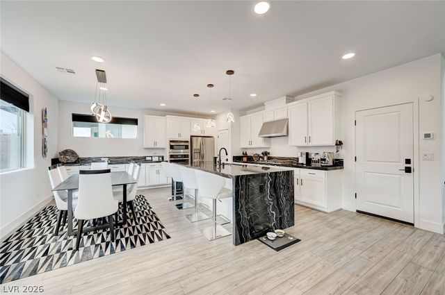 6289 Redstone Hills Drive, Las Vegas, NV 89148