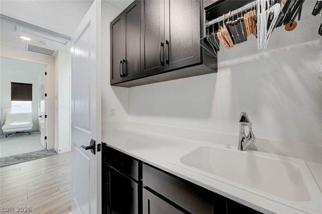 6289 Redstone Hills Drive, Las Vegas, NV 89148