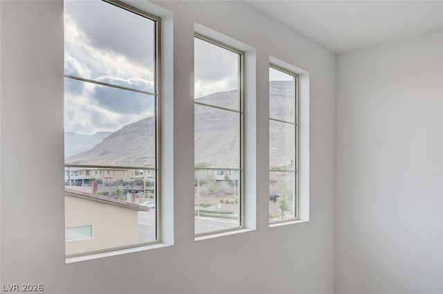 6289 Redstone Hills Drive, Las Vegas, NV 89148