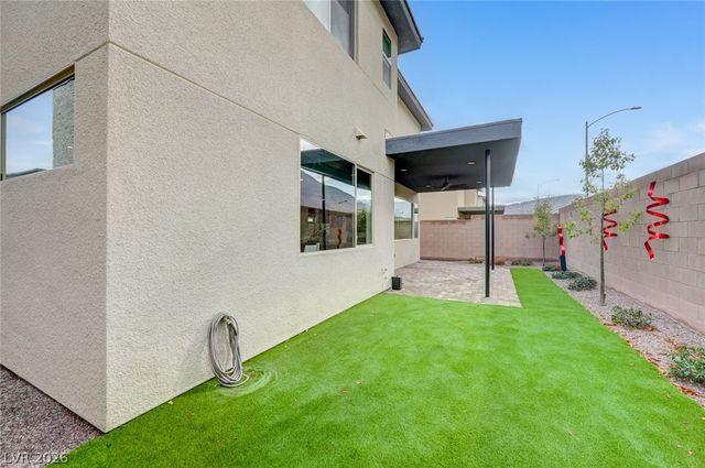 6289 Redstone Hills Drive, Las Vegas, NV 89148