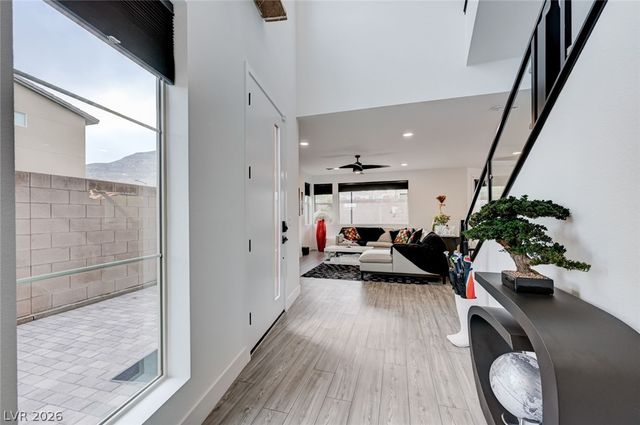 6289 Redstone Hills Drive, Las Vegas, NV 89148