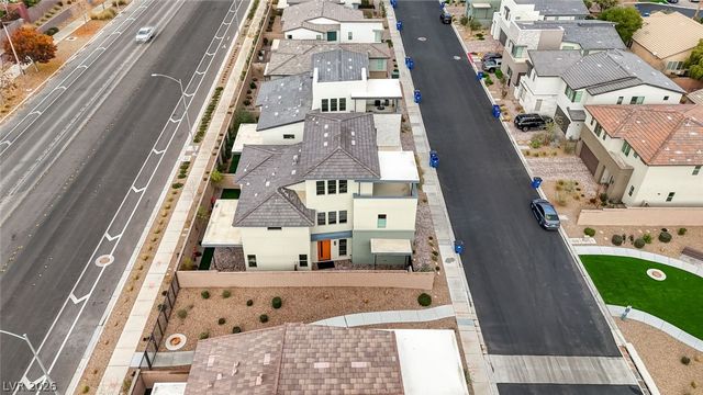 6289 Redstone Hills Drive, Las Vegas, NV 89148