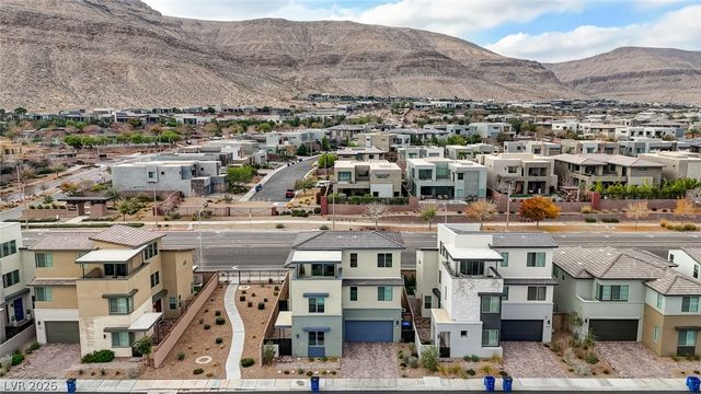 6289 Redstone Hills Drive, Las Vegas, NV 89148