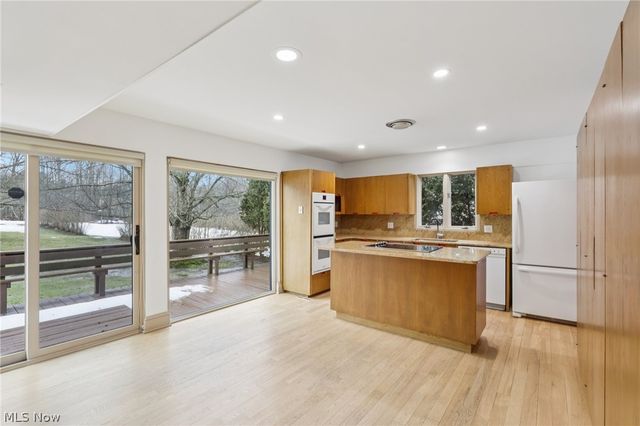 32150 S Woodland Road, Pepper Pike, OH 44124