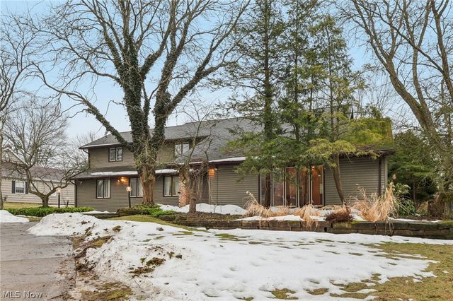 32150 S Woodland Road, Pepper Pike, OH 44124