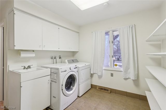 32150 S Woodland Road, Pepper Pike, OH 44124