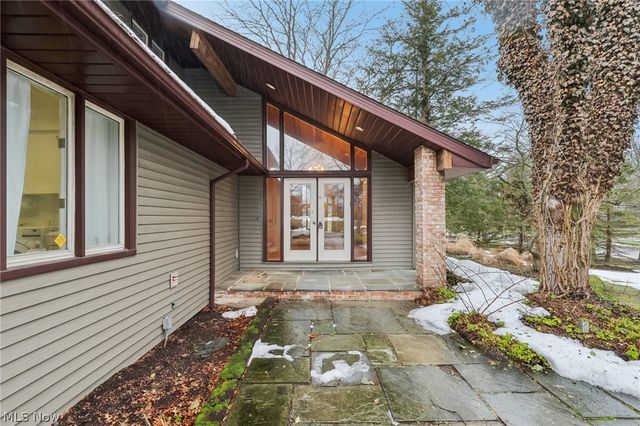 32150 S Woodland Road, Pepper Pike, OH 44124