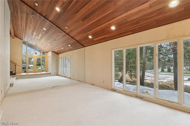 32150 S Woodland Road, Pepper Pike, OH 44124