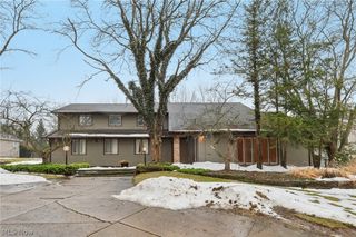 32150 S Woodland Road, Pepper Pike, OH 44124