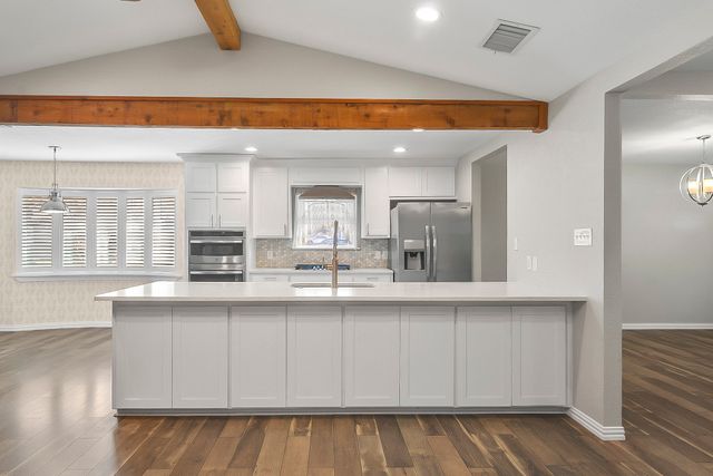 11345 Mccree Road, Dallas, TX 75238