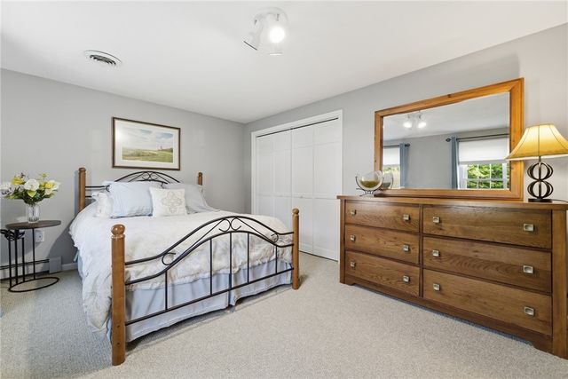 30 Princess Pine Circle, Taunton, MA 02780